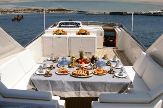 Dynasty - Sundeck